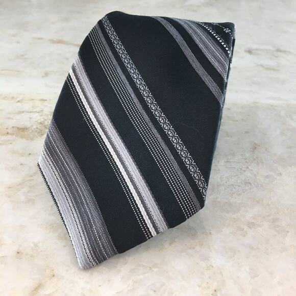 LILLY DACHE' SILK BLEND REGIMENT TIE - Picture 7 of 8